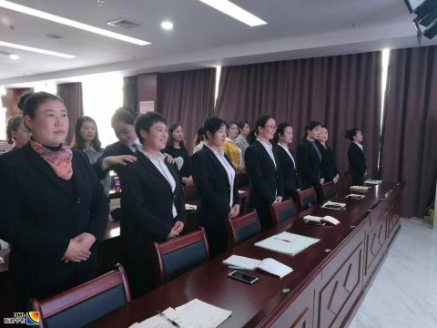 运河煤矿加强礼仪培训提升服务能力