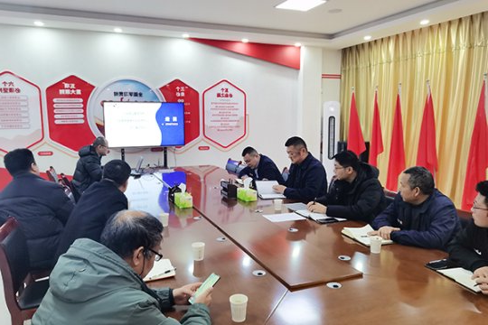 济矿中圣公司赴朱家峁煤矿对接光伏发电项目