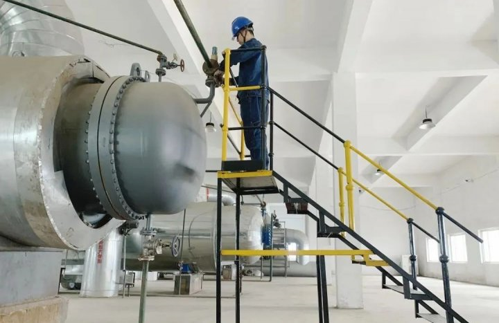 形势任务教育丨省钱又高效！阳城煤电成功自制移动式检修操作平台