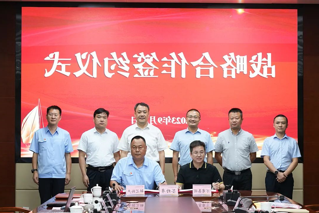 1695258642111701.jpg 640 (1).jpg