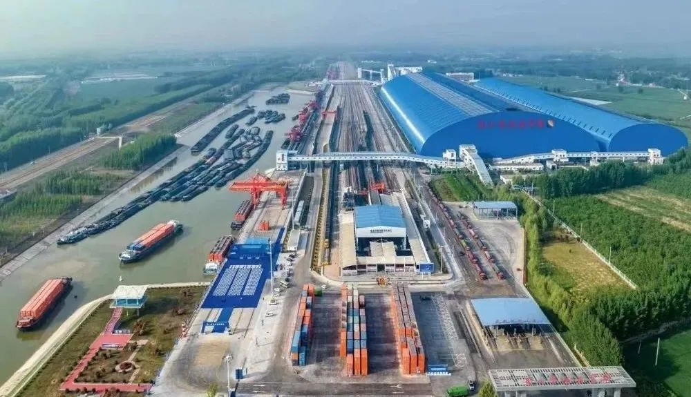 1705048561314175.jpg 000.jpg