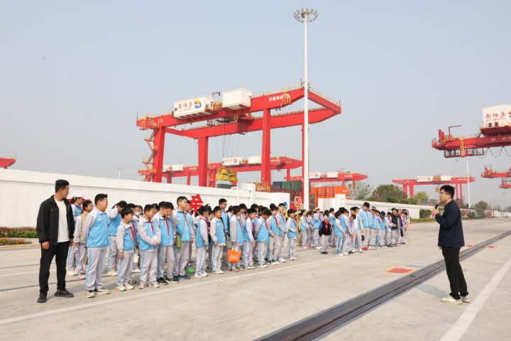 探寻运河文化，龙拱港迎来首批研学游学生