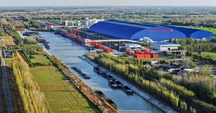 逆势增长丨梁山港集疏港量突破1000万吨