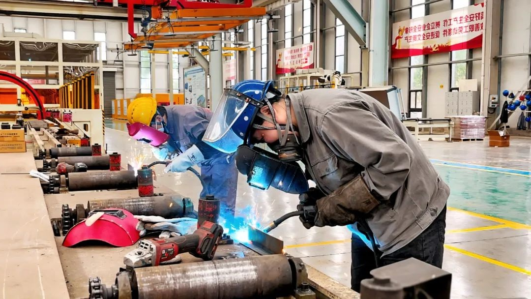 1747009935799616.jpg 002.jpg