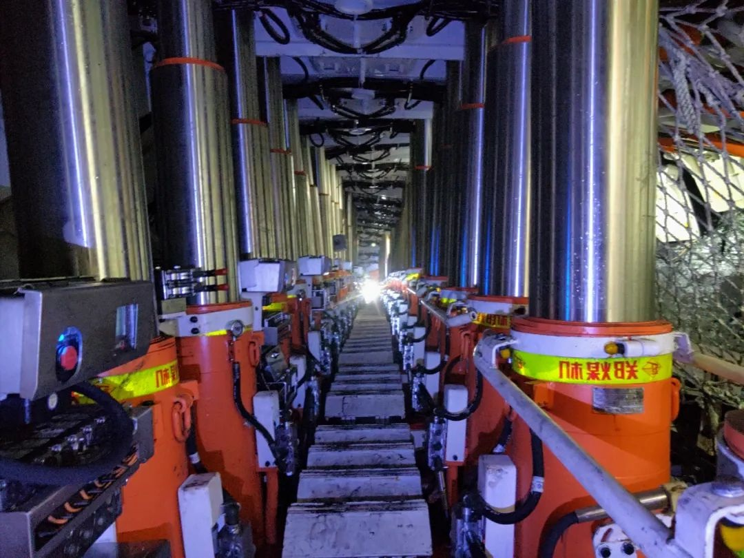 1751358493100479.jpg 003.jpg